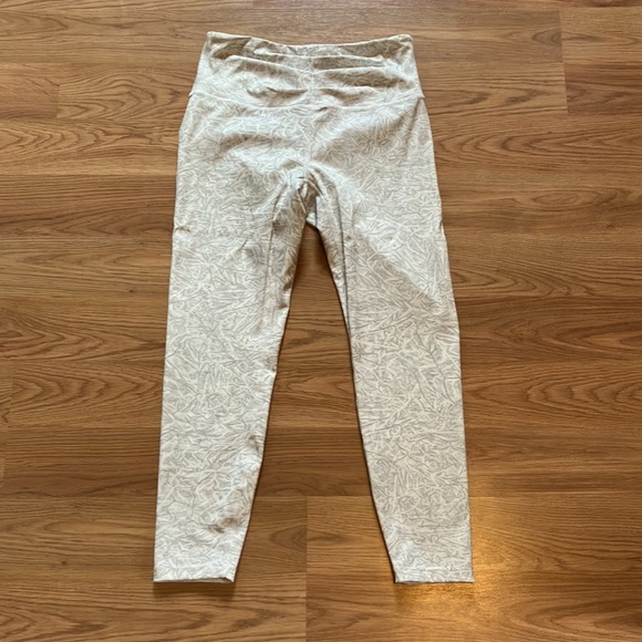 ZYIA Women’s Leggings, Size 6/8 - Picture 4 of 6